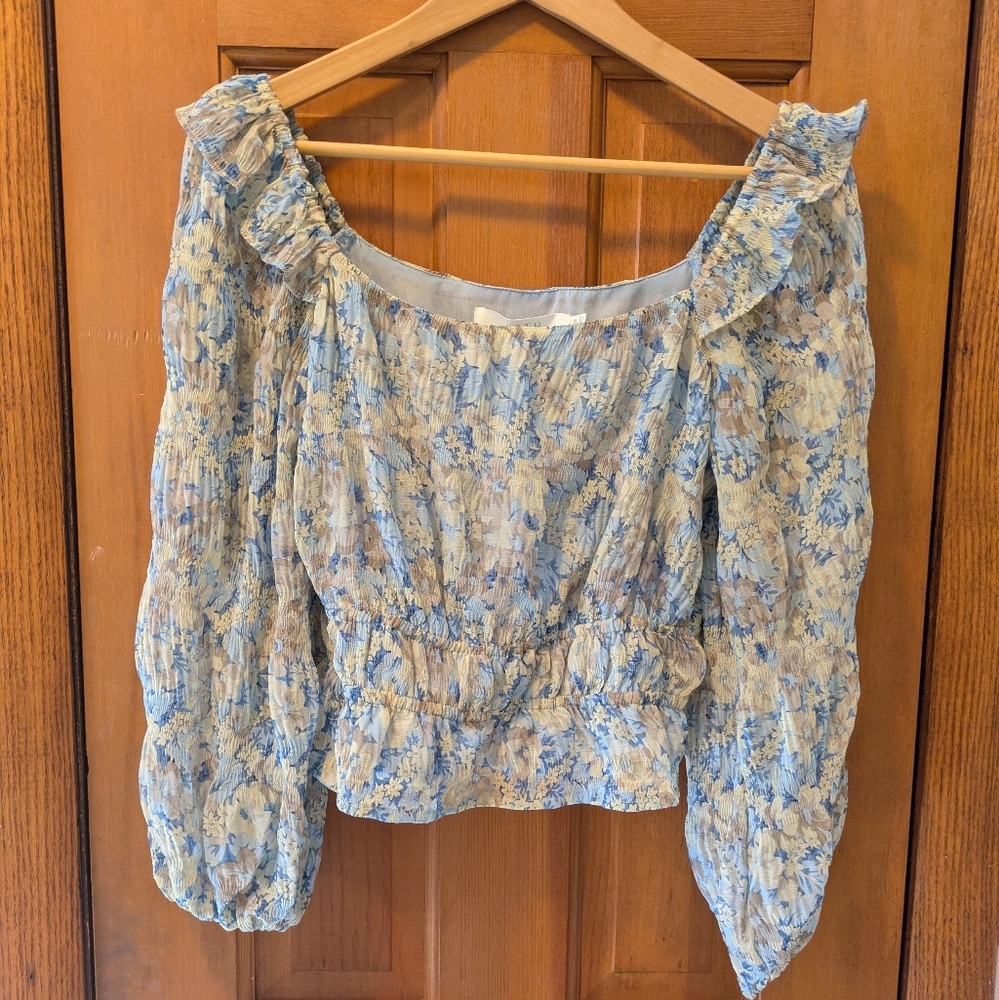 Astr The Label Blue and Cream Floral Blouse